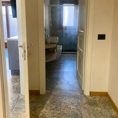 Apartamento Duca D'aosta & Parking Lecce